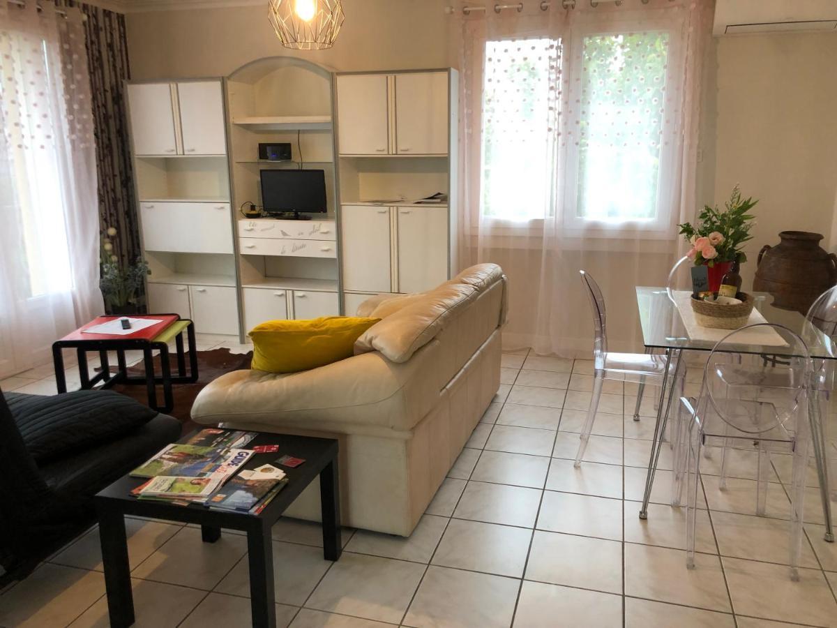 Condrieu Comme A La Maison كوندريو المظهر الخارجي الصورة